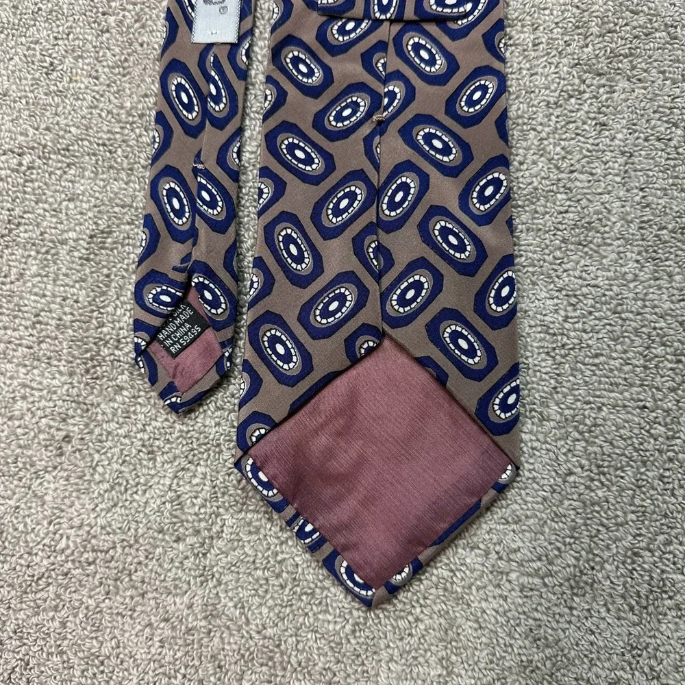 Guess silk necktie